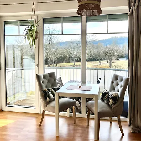 Erdeni-appartment Mit Sonnigem Suedbalkon Zum Kurpark *