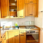Erdeni-appartment Mit Sonnigem Suedbalkon Zum Kurpark