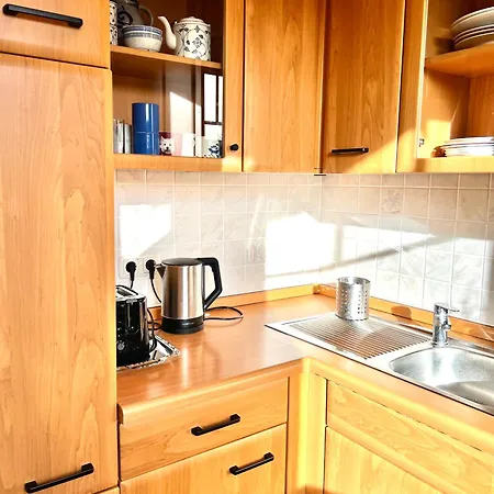 Erdeni-appartment Mit Sonnigem Südbalkon Zum Kurpark Apartment