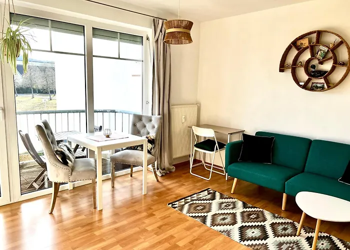 Erdeni-appartment Mit Sonnigem Suedbalkon Zum Kurpark *