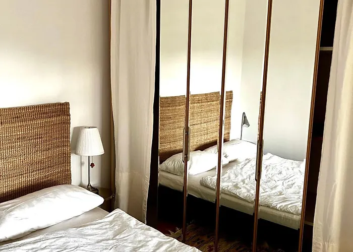 Erdeni-appartment Mit Sonnigem Suedbalkon Zum Kurpark * Bad Rodach