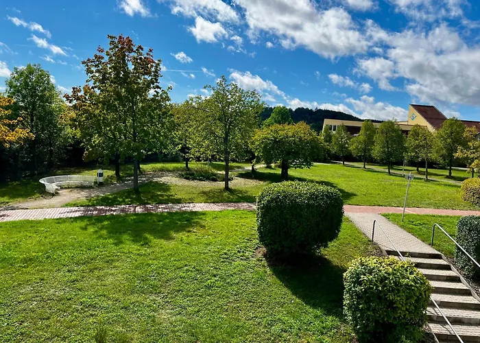 Apartmán Erdeni-appartment Mit Sonnigem Suedbalkon Zum Kurpark