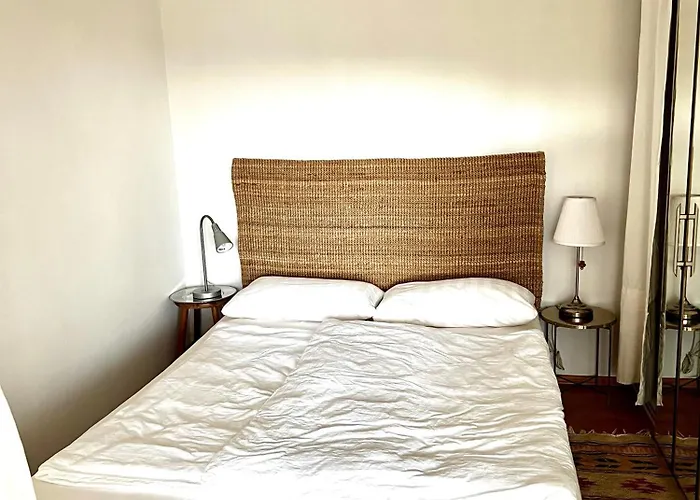 Erdeni-appartment Mit Sonnigem Suedbalkon Zum Kurpark * Bad Rodach