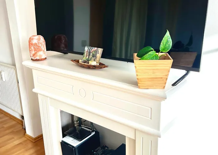 Erdeni-appartment Mit Sonnigem Suedbalkon Zum Kurpark Bad Rodach