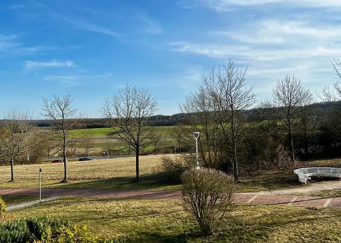 Erdeni-appartment Mit Sonnigem Suedbalkon Zum Kurpark Apartmán